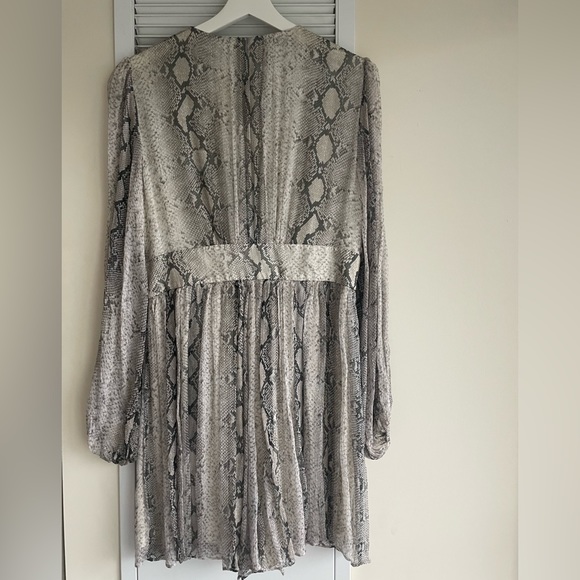 ZIMMERMANN snake print playsuit - Picture 3 of 13
